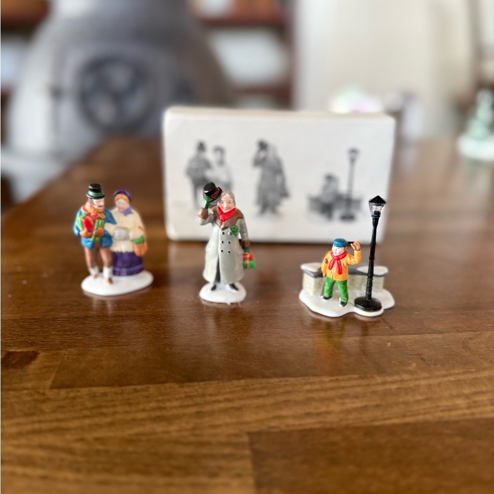 Department 56 “A Christmas Carol Morning”